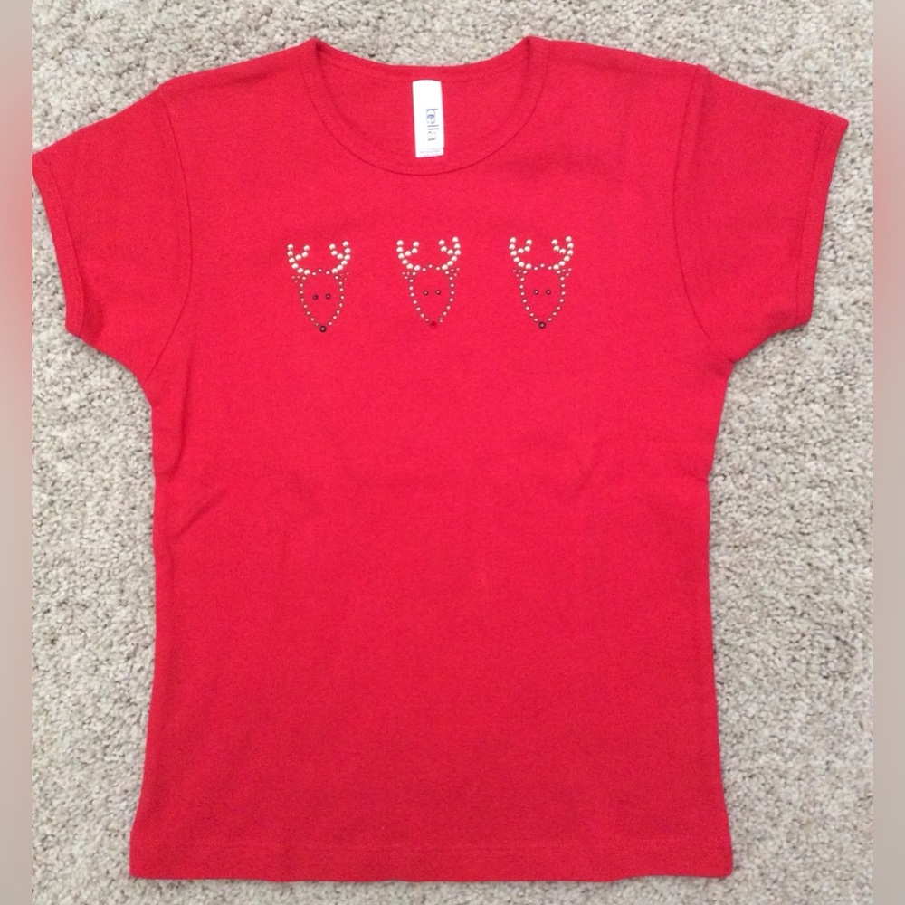 Kids Bella Rhinestone Embellished Reindeer T Shirt 
New, without tags Size 10-12